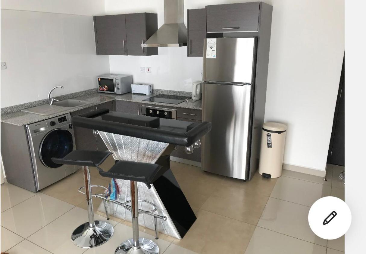 Gallery Apartments By Bestwest Hospitality อักกรา ภายนอก รูปภาพ